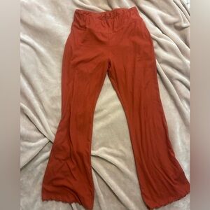 💰5/$10 No Boundaries RustFlared Pants